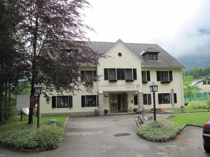 Sportschule Obertraun, Außenansicht