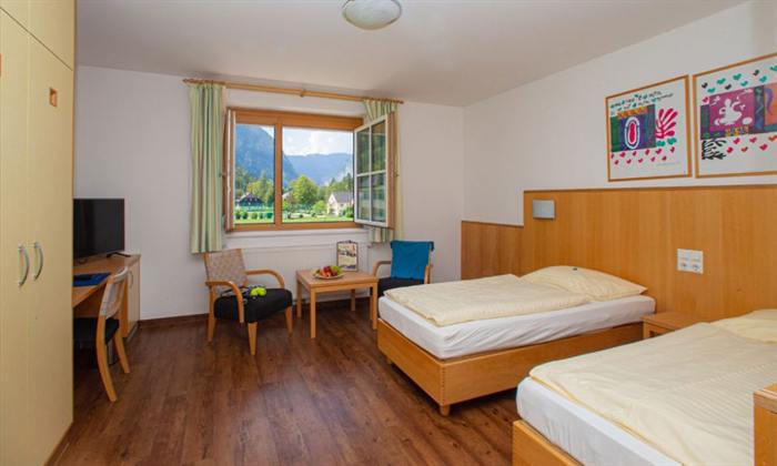 Zweibettzimmer